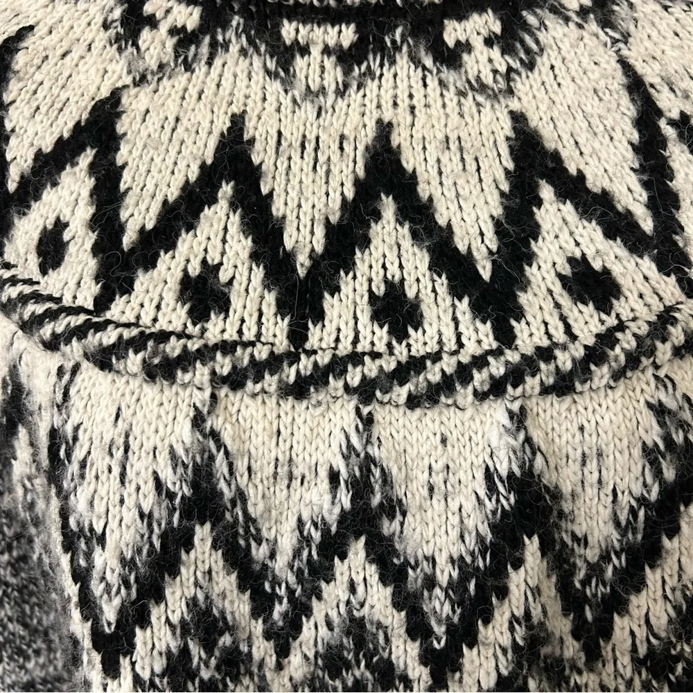 Zara Black and White Fair Isle Chunky Wool Blend Knit Women's Sweater SZ S